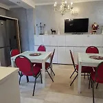 Apartment Gold